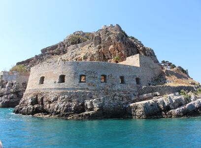 Tours in Crete - Memoires de Spinalonga - visite guidée en petit groupe avec déjeuner et droits d'entrée inclus 